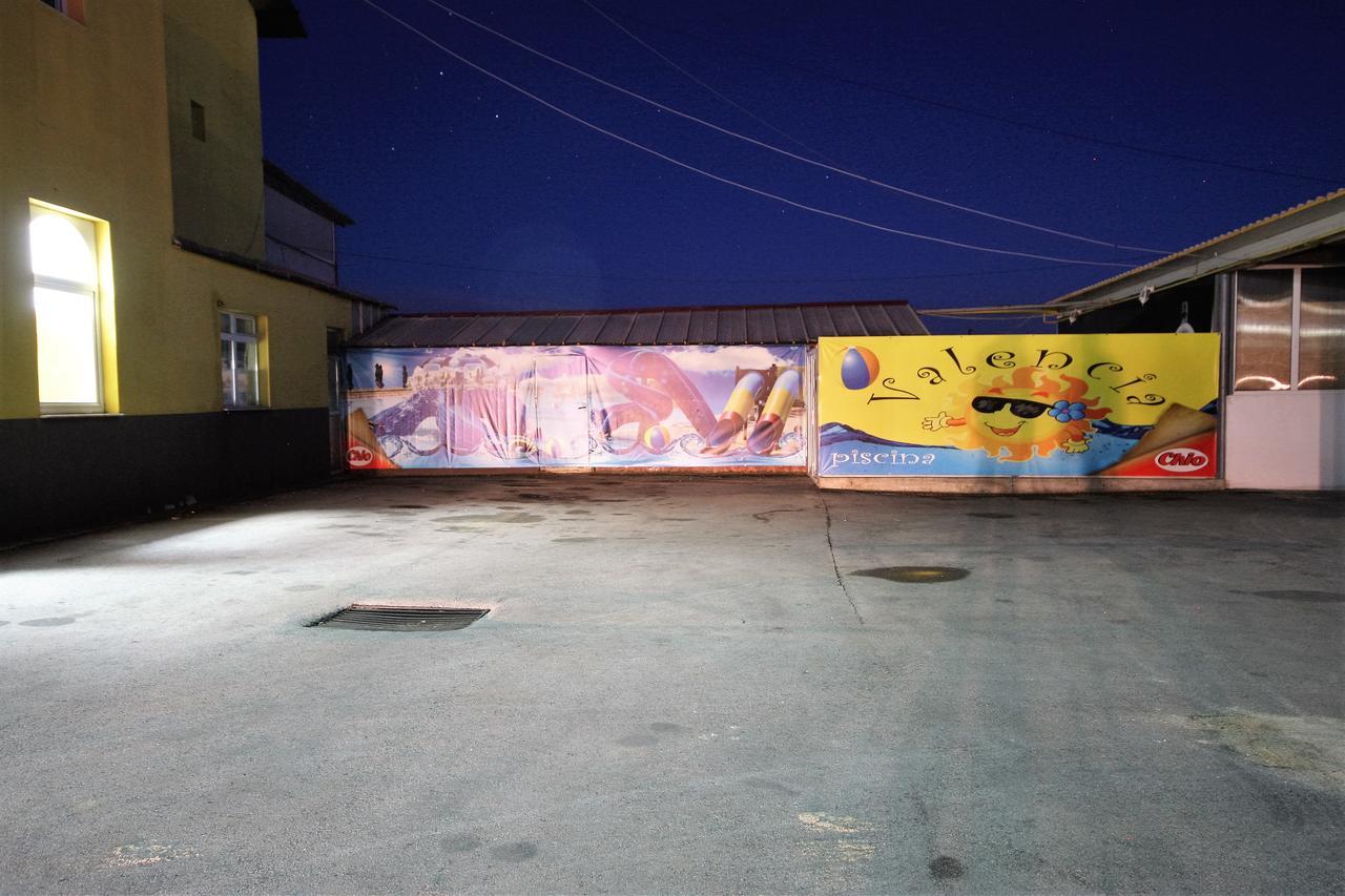 Il Capo Tour Motel Craiova Exterior photo